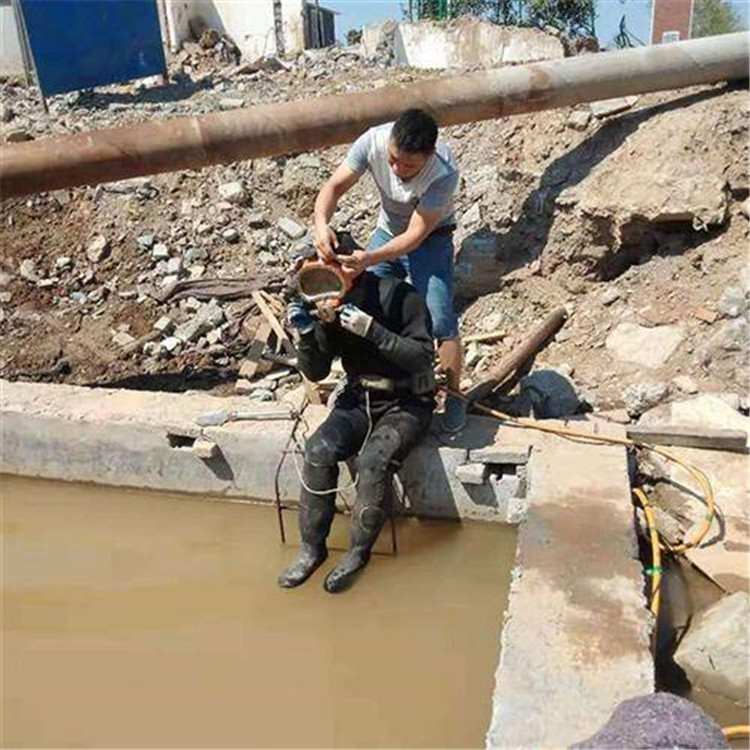 滁州市水下打捞队提供水下各种施工